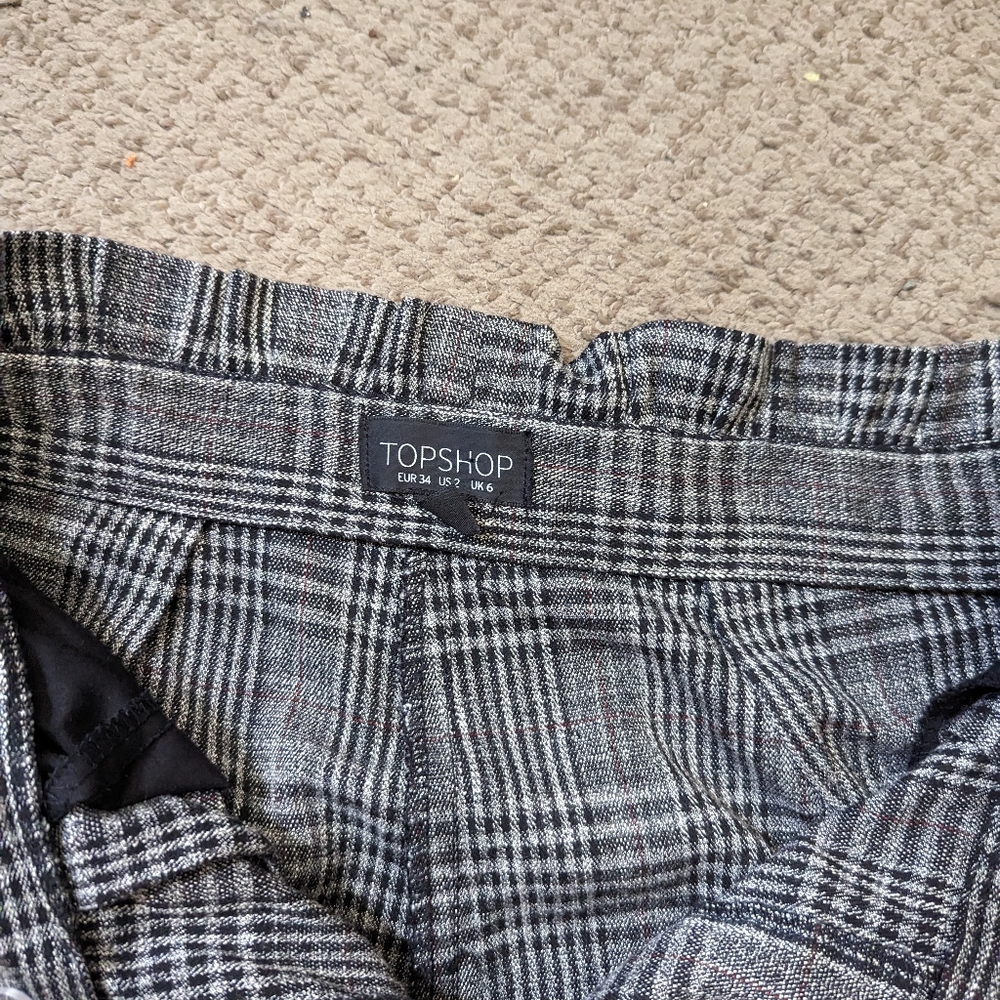 Dress pants - Picture 2 of 2
